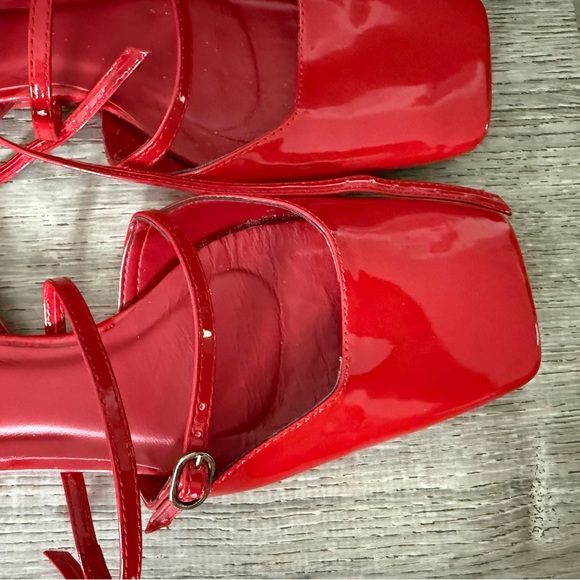 Zara Women's Red Strappy Sandals - Picture 2 of 6